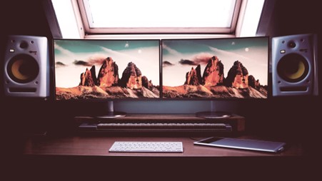Thumbnail for Double the screens, double the productivity! Unlock the full potential of your dual-monitor setup with these handy tips and elevate your workflow to new heights